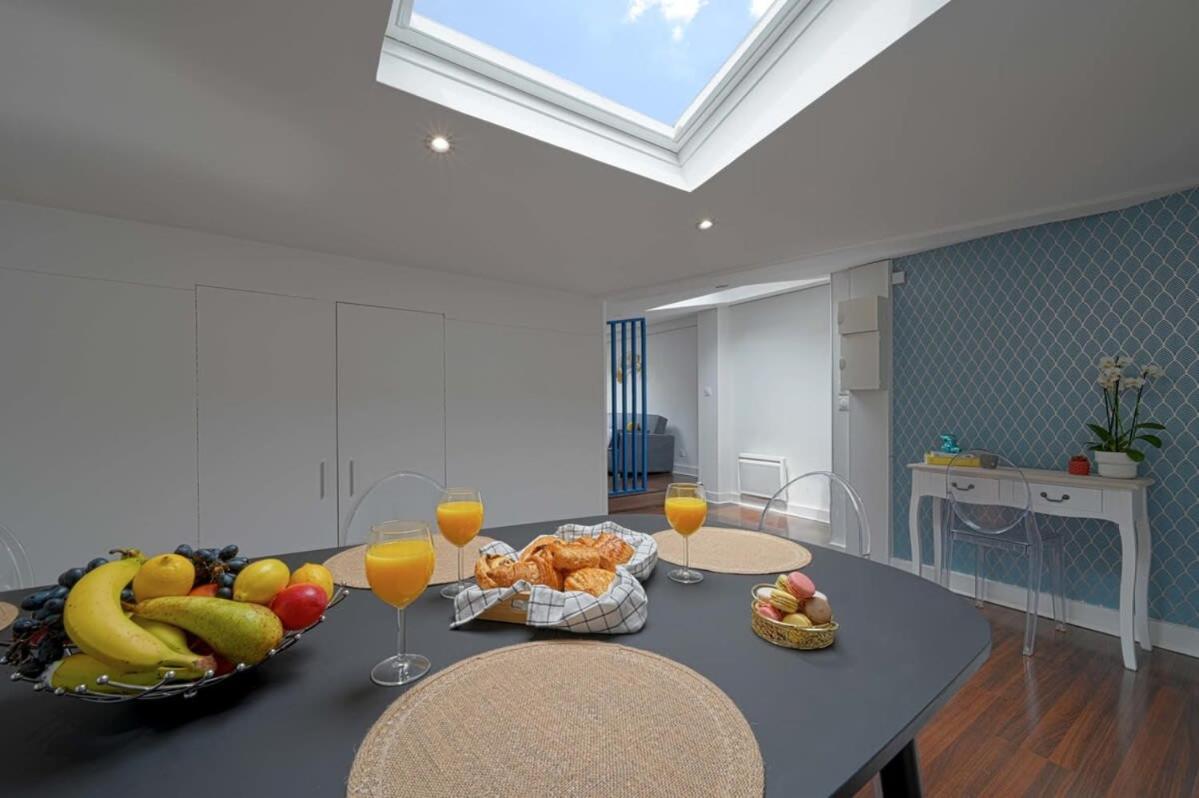 Magnifique Appartement A Pied Du Chateau Versailles Esterno foto
