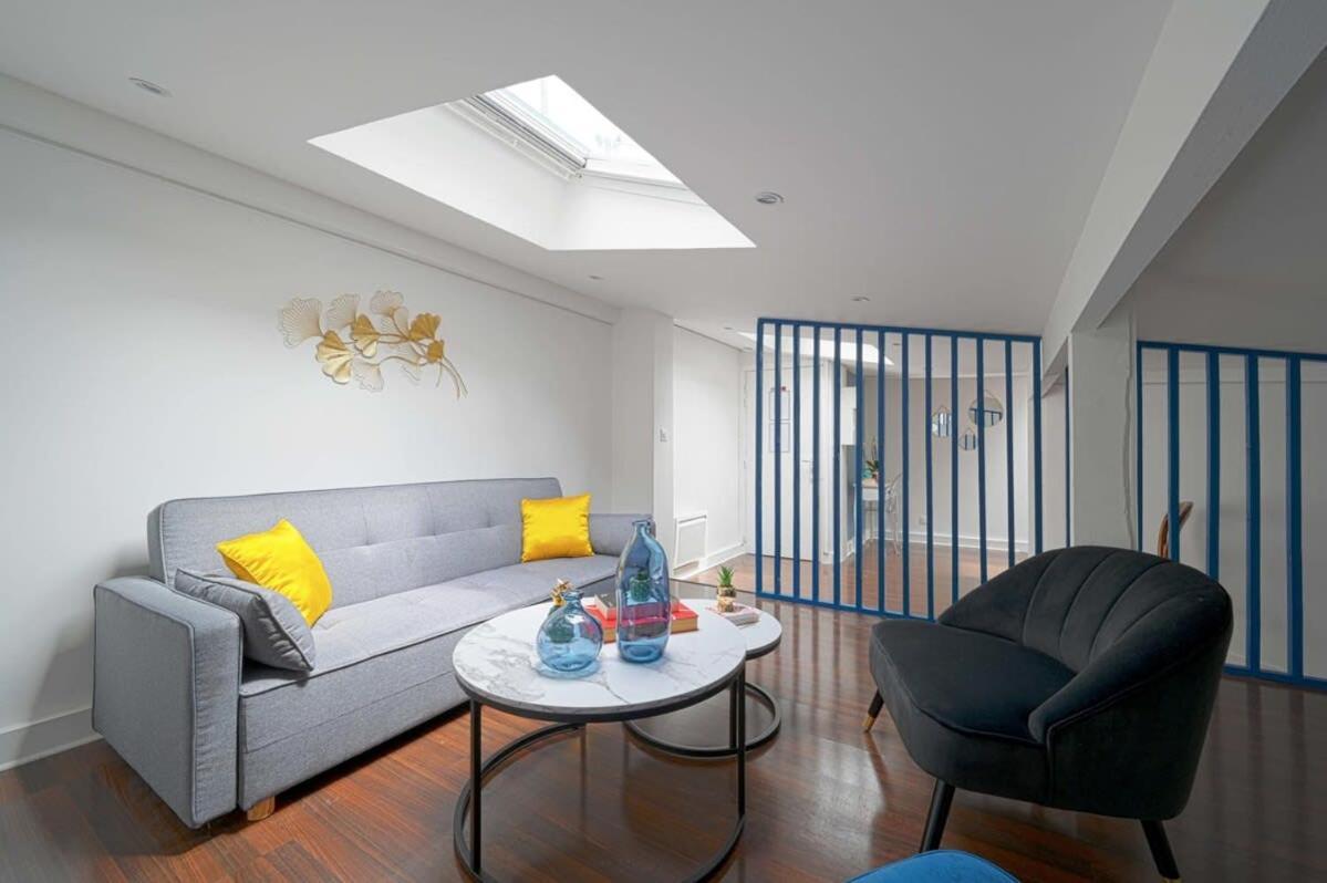 Magnifique Appartement A Pied Du Chateau Versailles Esterno foto