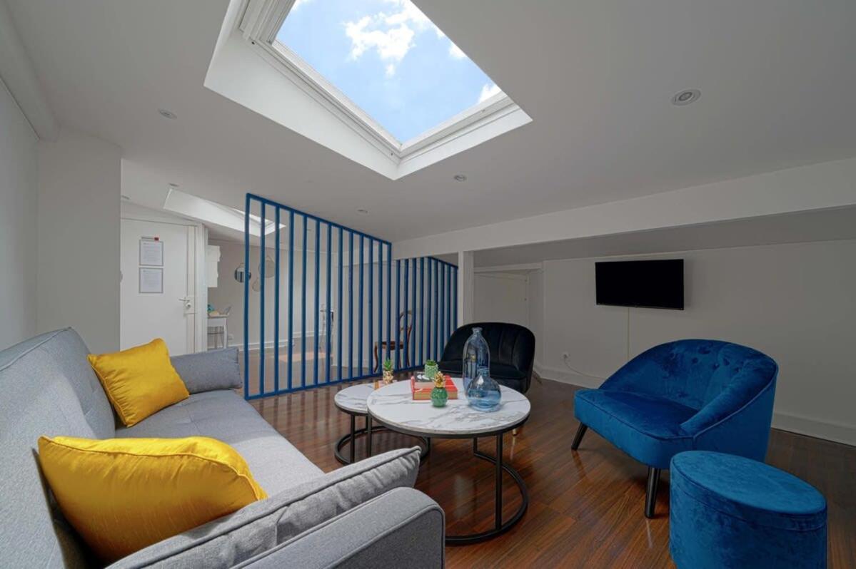 Magnifique Appartement A Pied Du Chateau Versailles Esterno foto